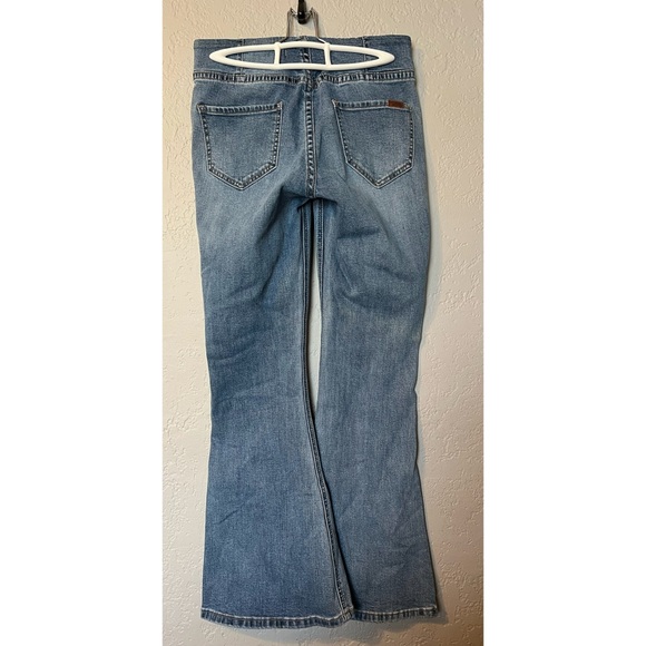 Rock and Roll Denim Pull On High Rise Flare Jeans, Size 27x30 - Picture 4 of 10